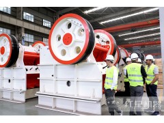 可以破碎大石头的粗碎破碎机有哪些Y3图1