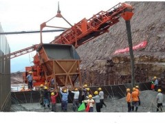 自行带式混凝土布料机六大特点图3