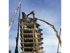 盐城拆除工程工厂拆除厂房拆除化工设备图2