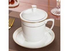 景德镇办公杯碟套装定制 金边纯白骨瓷杯碟印logo图2