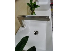 公共洗手间儿童婴幼儿用加长龙头图3