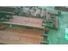 板式给料机加强链板制作方法图3