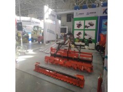 一马平川牌4.9米自动水平式水田整平机图3