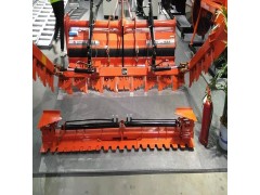 一马平川牌4.6米自动水平式不锈钢水田整平机图3