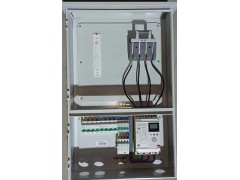 太阳能光伏发电户用无表位分布式汇流并网配电箱图1