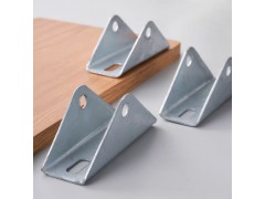 云南光伏支架昆明光伏支架中晟通光伏支架三角连接件图1